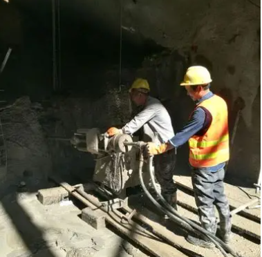 海曙水下抗分散灌浆料特点 水下不分散注浆料介绍